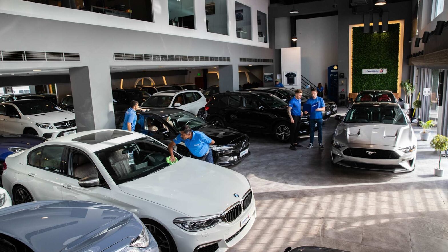 Trusted used car dealers in Dubai offering certified vehicles, fair prices, and reliable service.