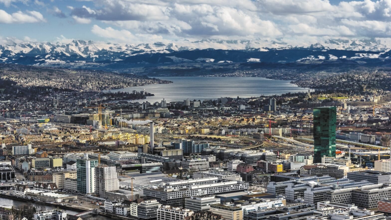 Global safe havens attracting investors during economic uncertainty